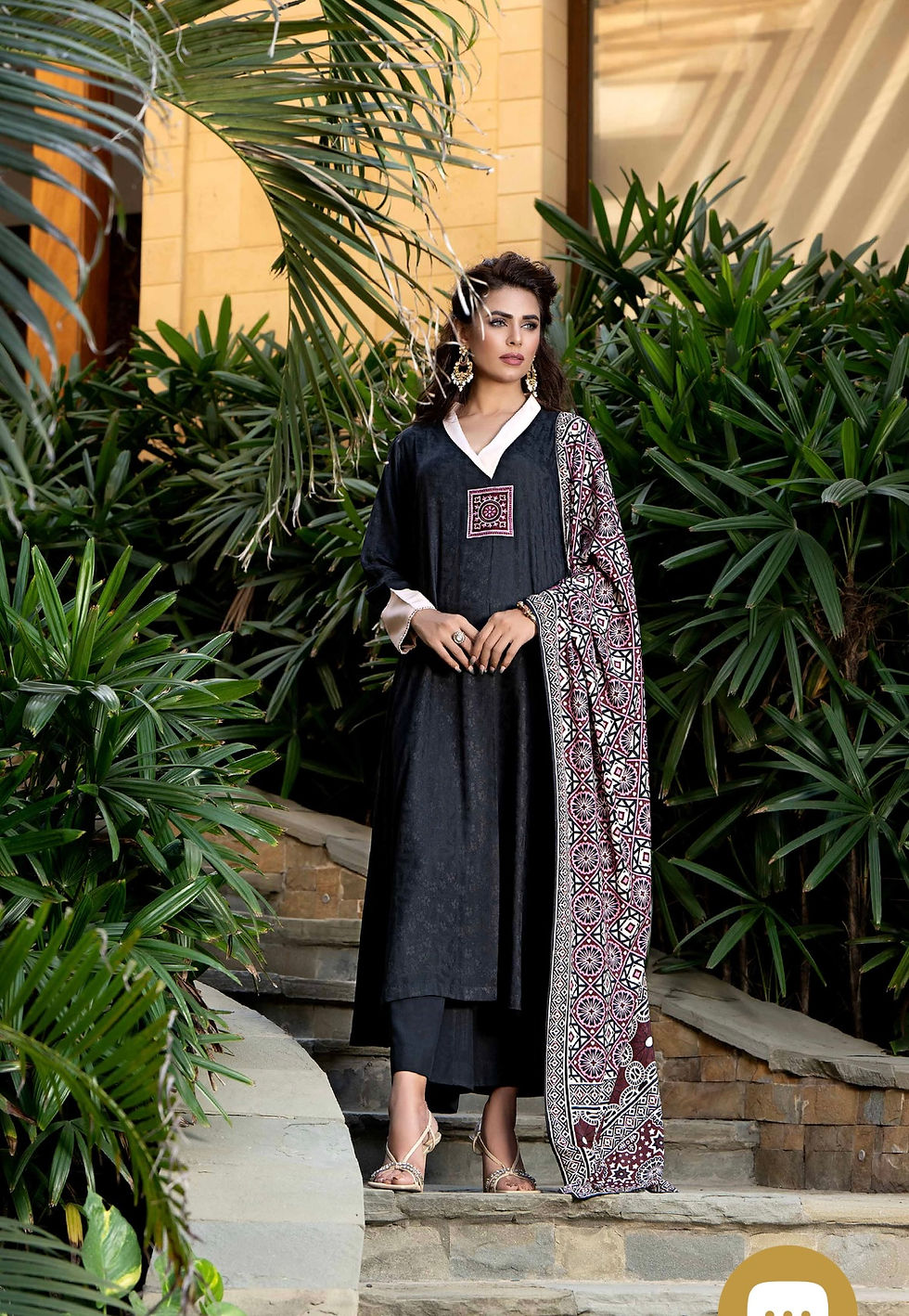 Thumbnail: Black 3pcs- Nishat (medium,small)