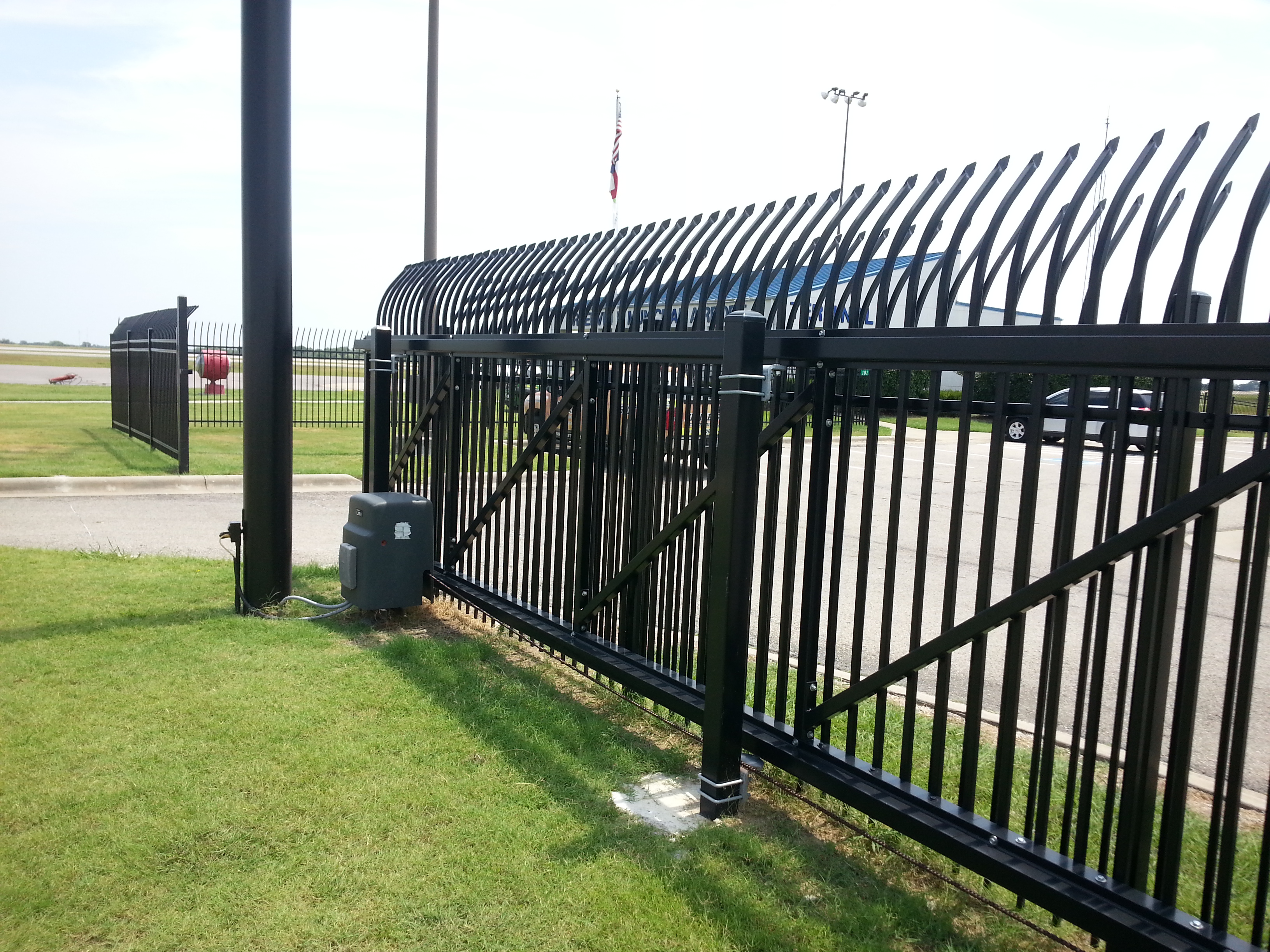 TBar Fence & Tennis Courts Arlington Texas