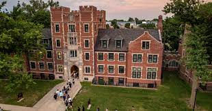 Grinnell College.jpeg