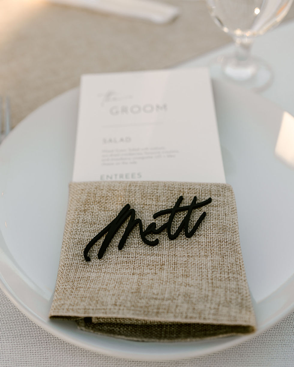 a napkin with the name matt on it