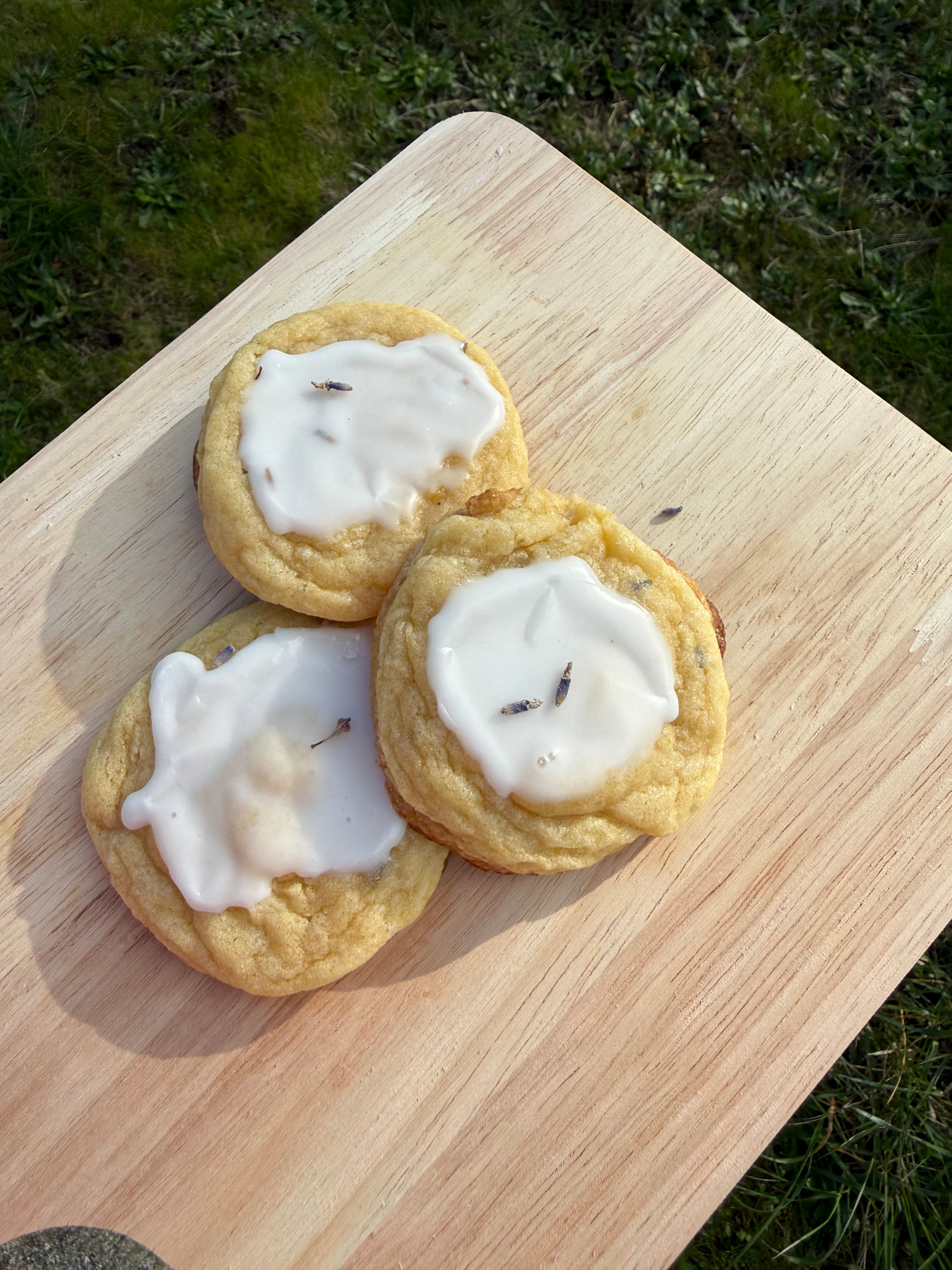 Lemon lavender cookie
