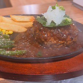 和風ハンバーグ_edited_edited.jpg