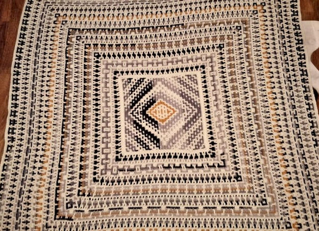 Sarah Noon - Daisy Sampler