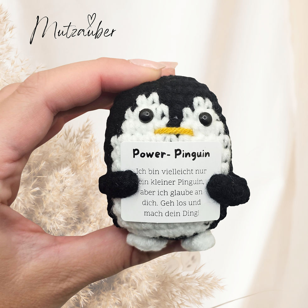 Miniaturbild: Happy Pinguin – Handgestrickter Glücks-Pinguin Einzeln