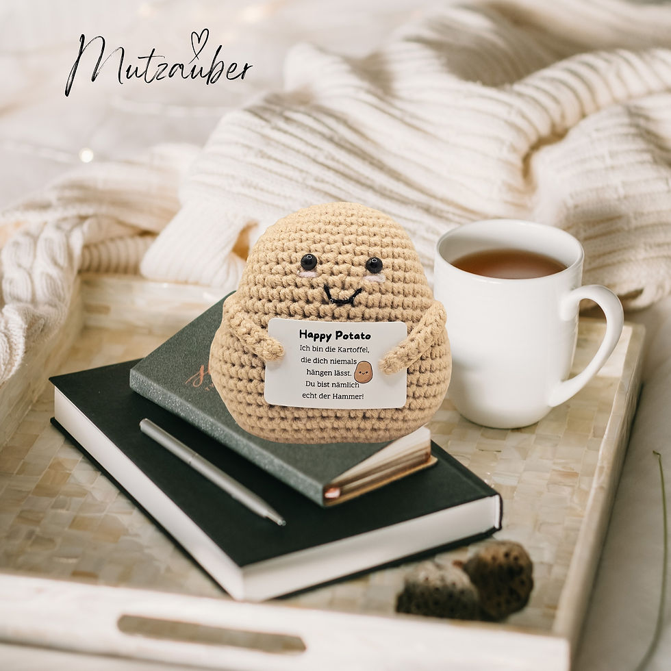 Miniaturbild: Pocket Hug Potato– Handgestrickte Glücks-Kartoffel SetC