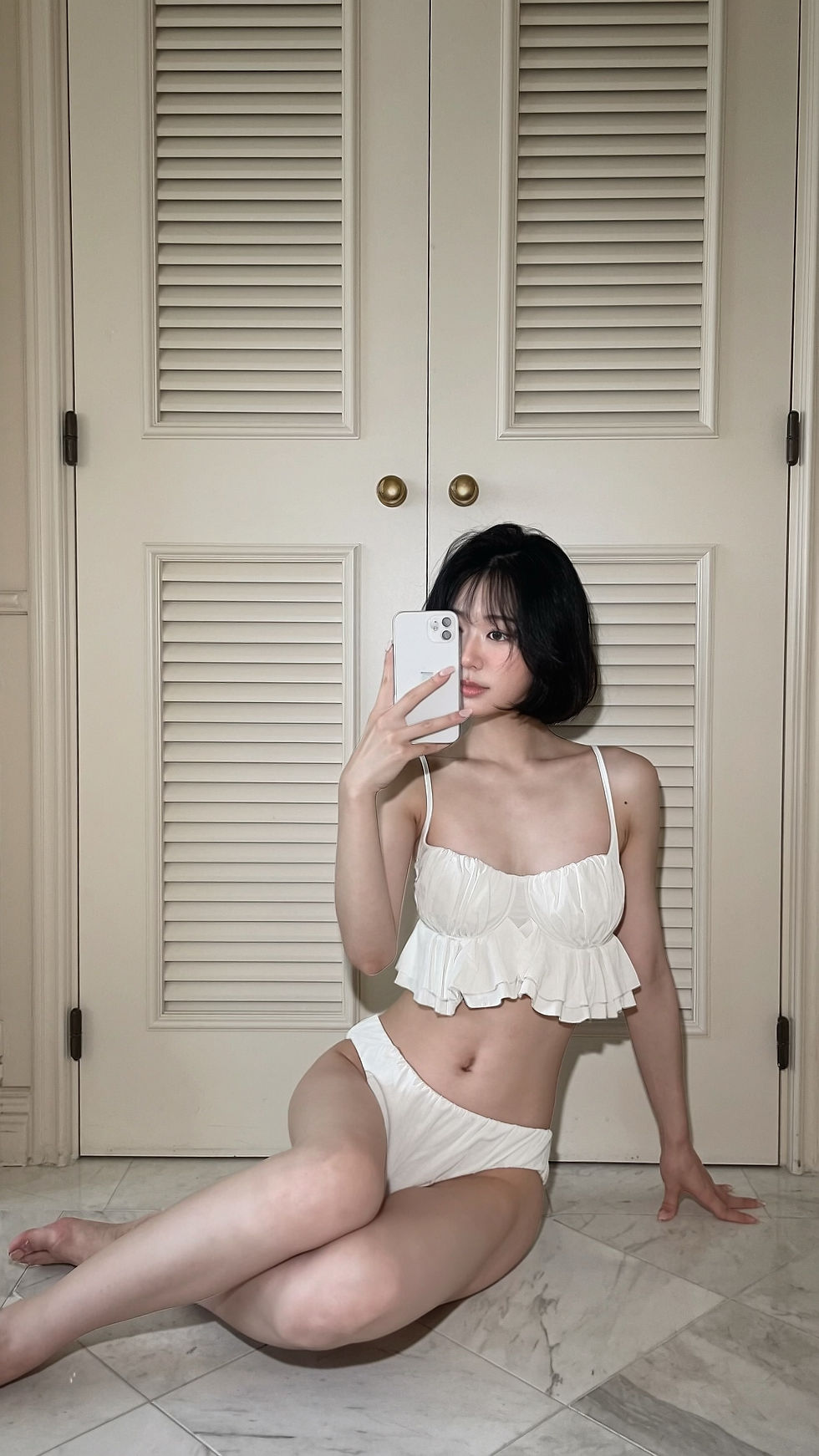 Thumbnail: Frill Shell Bikini set Swimwear