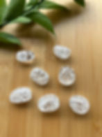 Thumbnail: Crackle Quartz Tumbles 