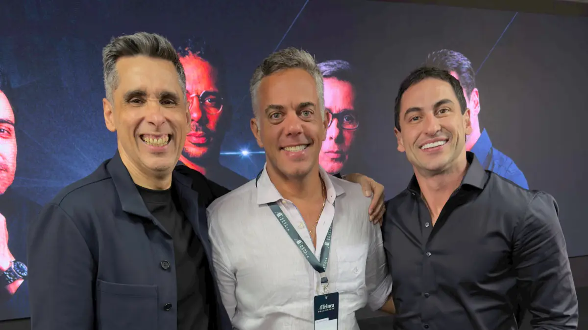 Fábio Grando com Cezar Haik e Flávio Augusto