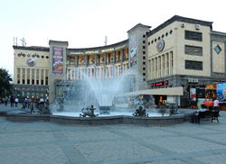 ՀՀ, Մոսկվա կինոթատրոն