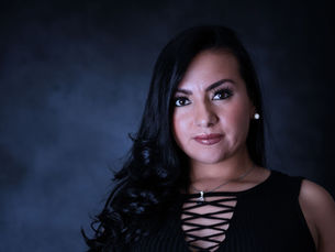 Master Effective Headshot Poses to Elevate Your Portfolio