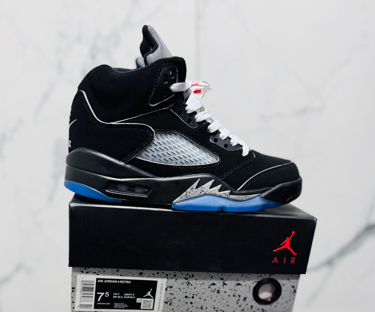 AIR JORDAN RETRO 5 BLACK UNIVERSITY