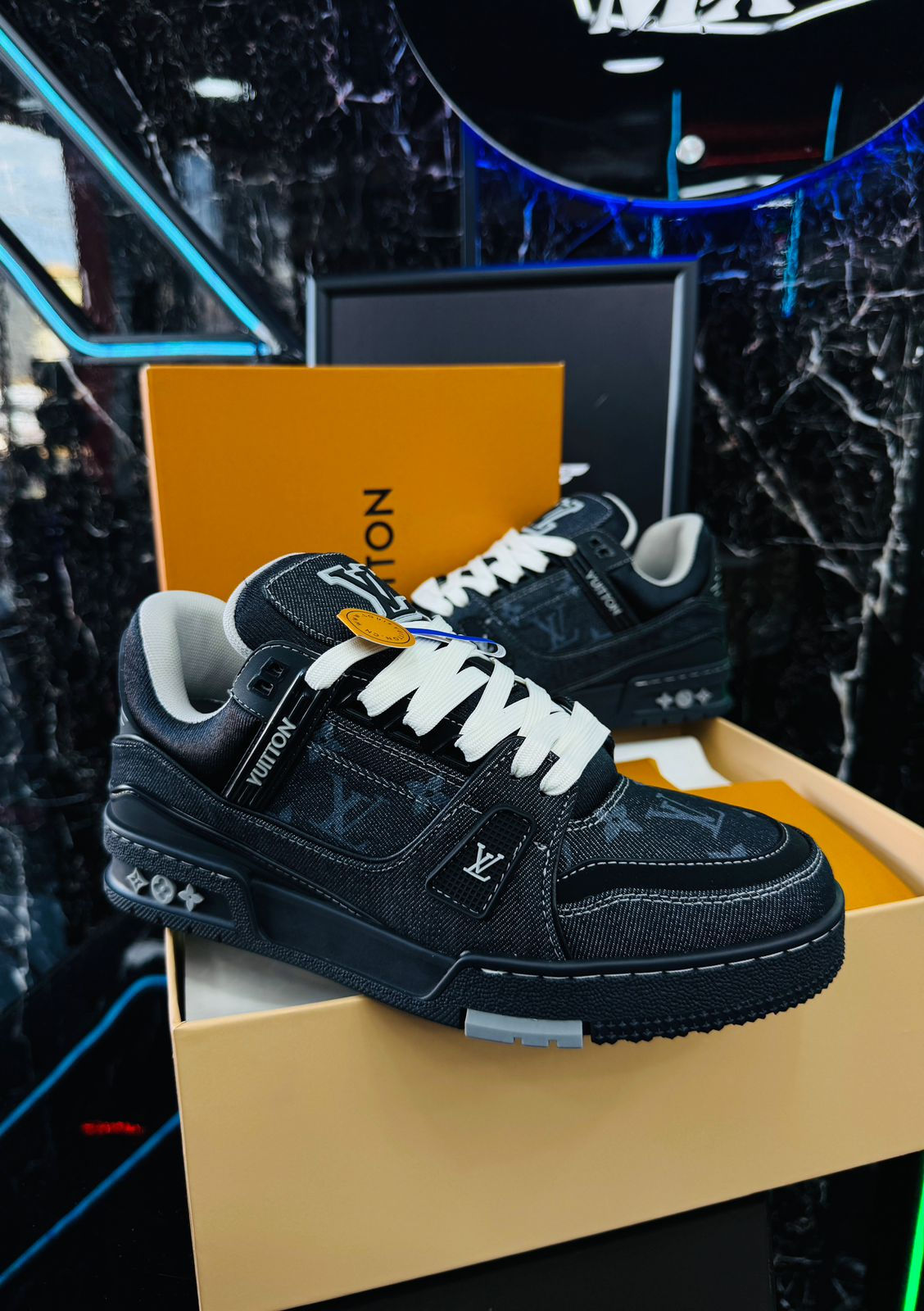 LOUIS VUITTON TRAINER