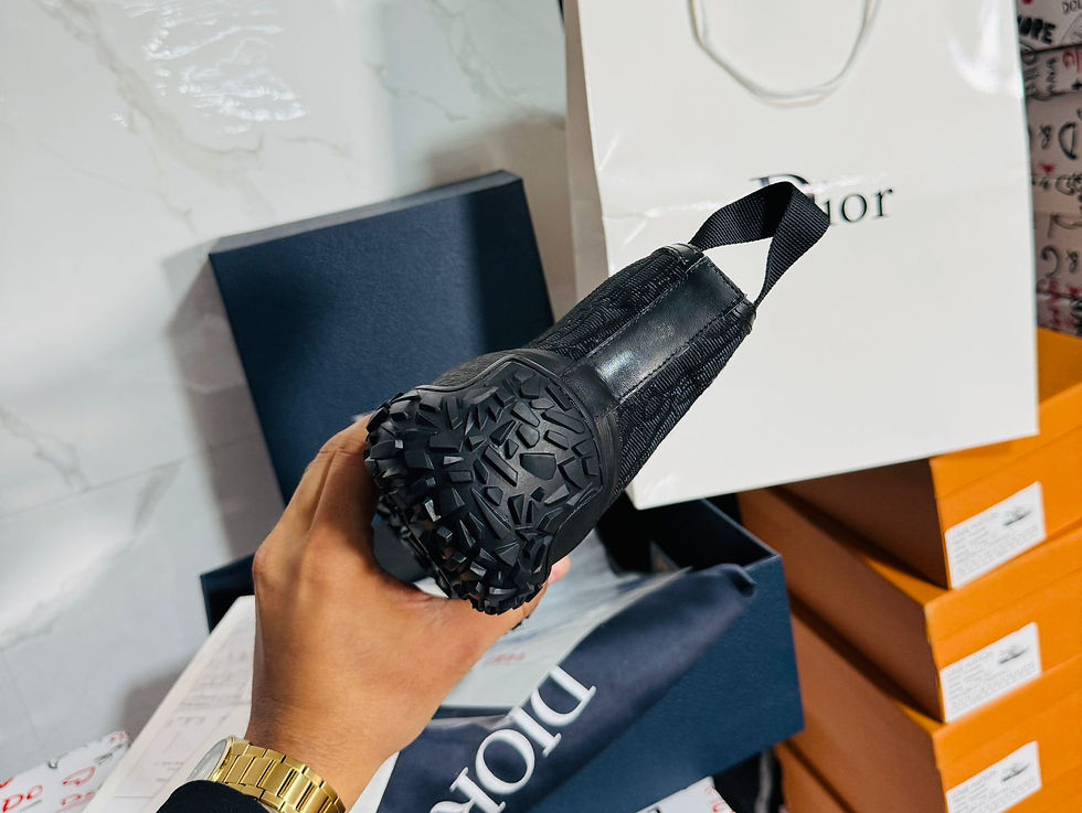 Miniatura: BOTA DIOR B28