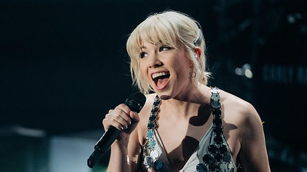 carly_rae_jepsen_gettyimages-1145306451.
