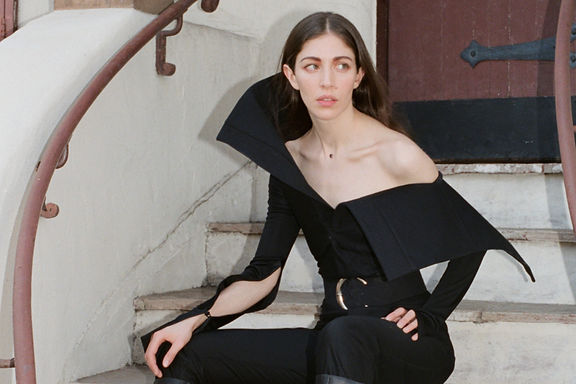 Caroline-Polachek-Press-Shot-2.jpg