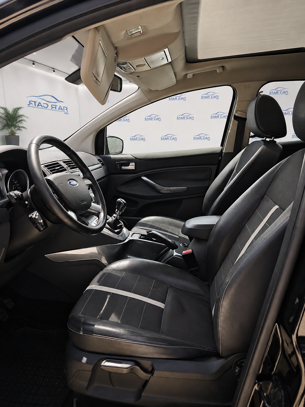 Miniatura: FORD KUGA