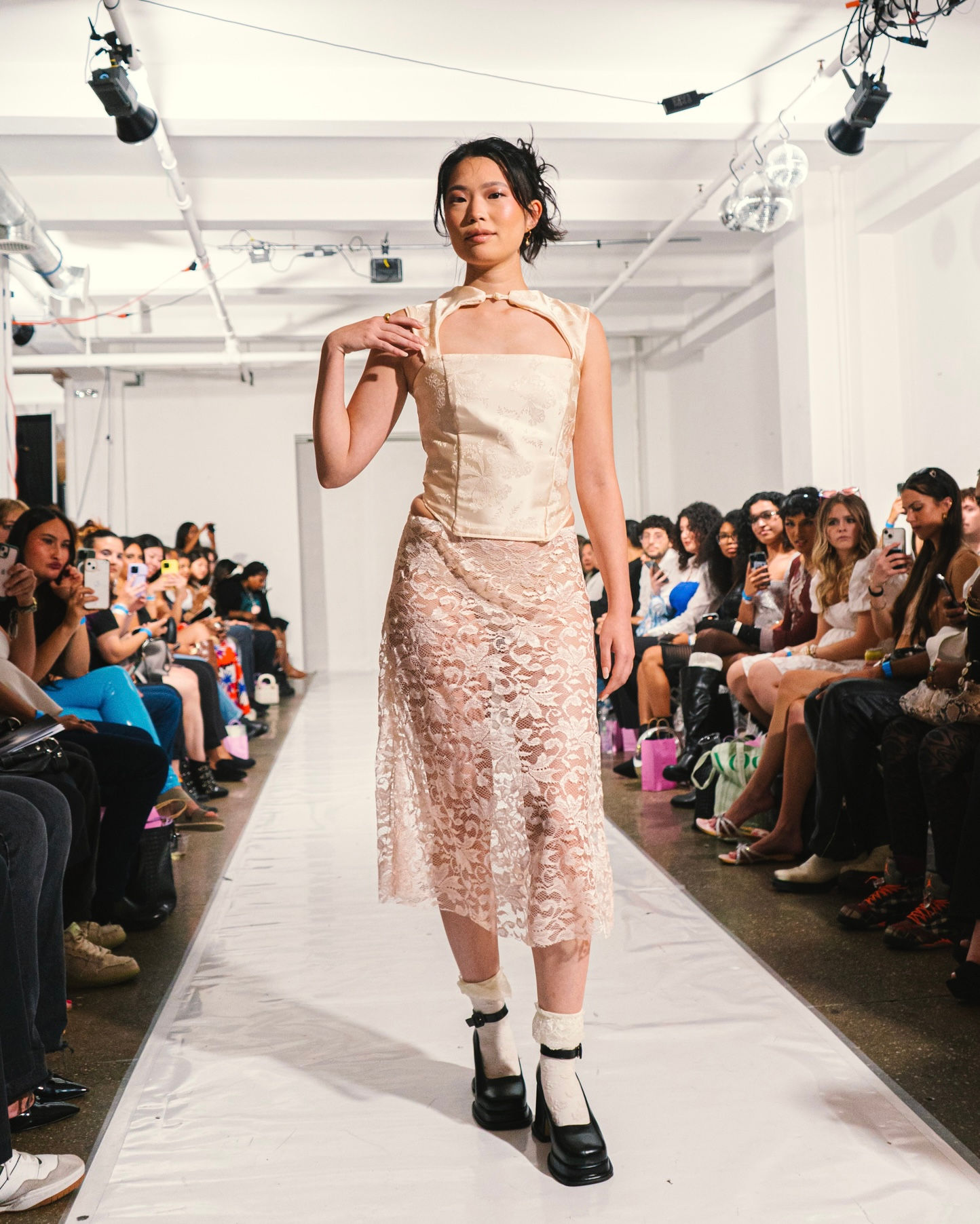 CREMA COLLARED CORSET