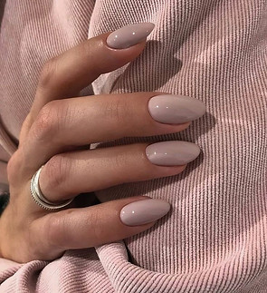 Nail extensions, gel polish and BIAB manicure and pedicu e in Bali at BALI BABE BEAUTY Canggu, Ubud and Uluwatu