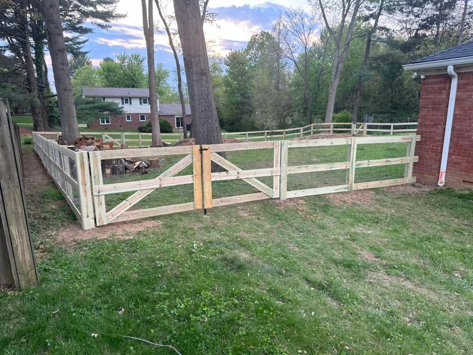 4-foot tall 3-rail farm fence with wire installed by U.S. Fence and Supply – sturdy agricultural fencing.