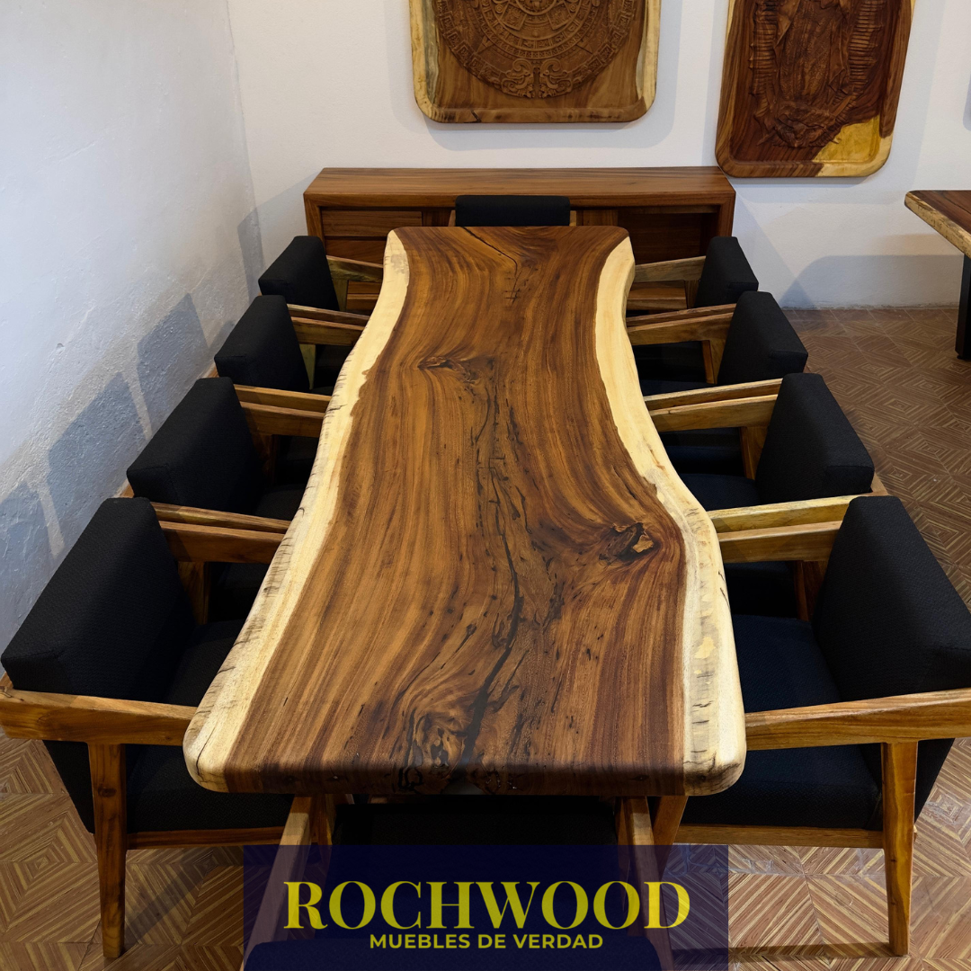 MESA DE PAROTA PARA 10 PERSONAS CON DETALLES EN RESINA