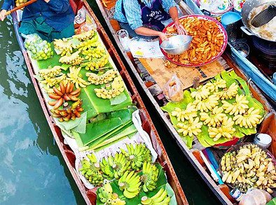 Inspiring-Asia-Travel-Colorful-Vibrant-Floating-Market-Thailand.jpg