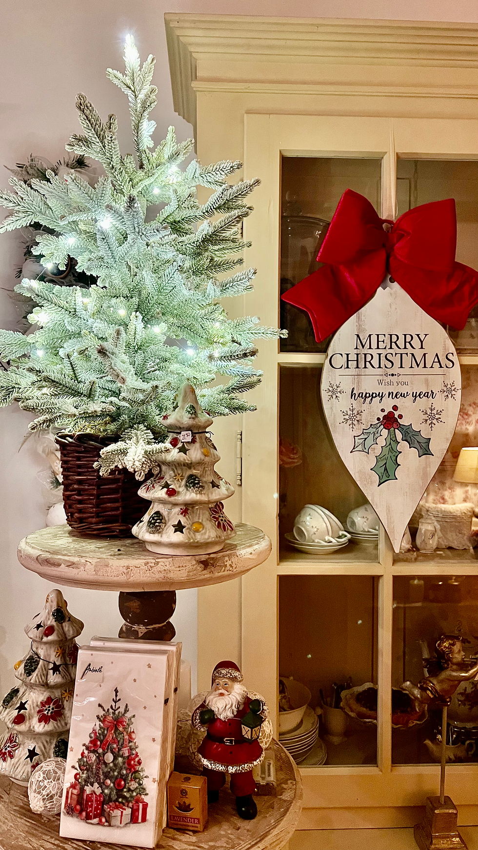 Thumbnail: Merry Christmas ❣️💫