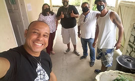 3b3709b2-6c65-42bd-8d42-295cccdfa587.jpg