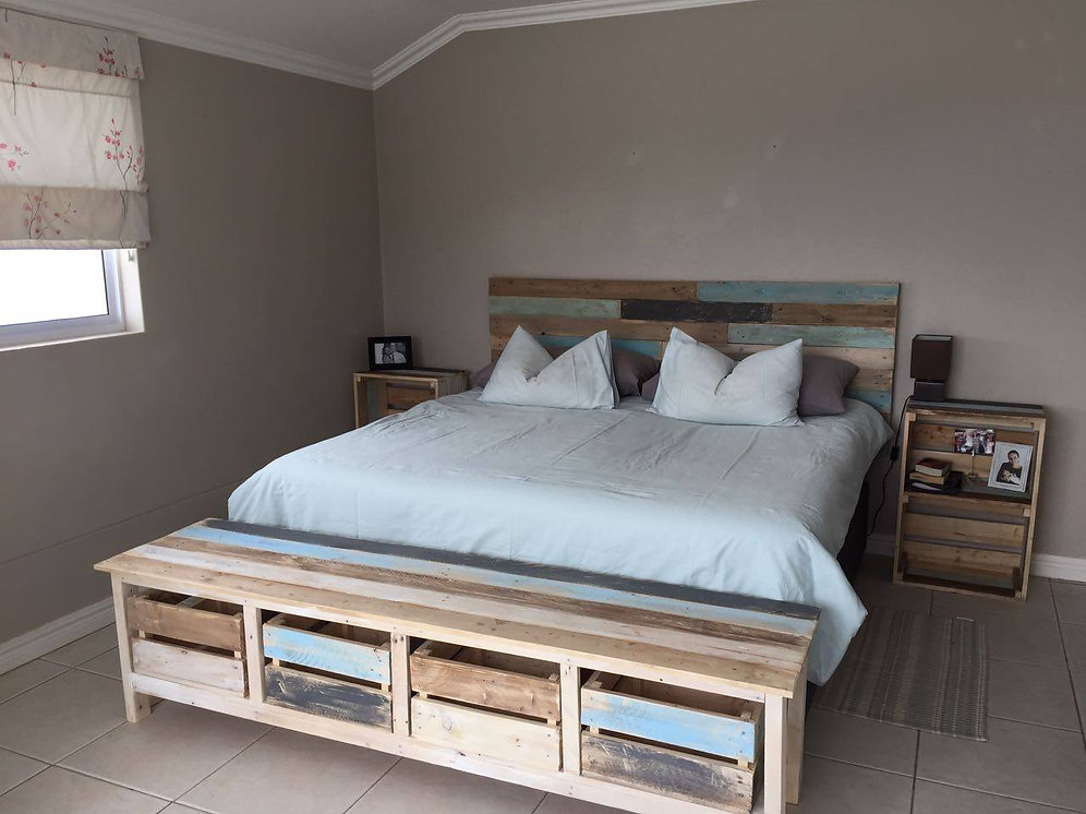 Rustic And Earthy Bedroom Set Webs