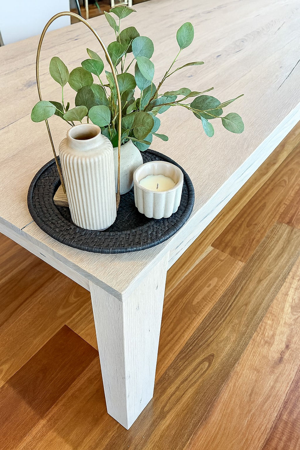 How the client could possibly match modern decor now the table is much lighter, using our ai tool