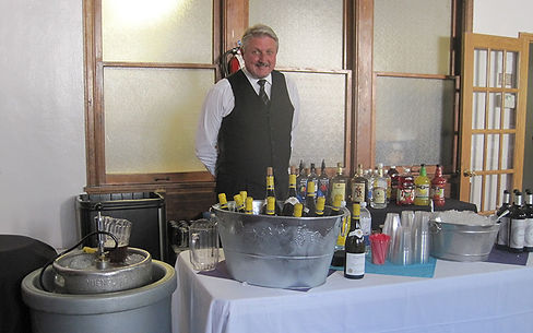 Bartender at Celebrate Events.jpg