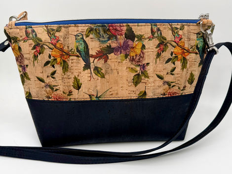 Styling Tips for Floral Bags: How to Make Your Eco-Friendly Accessory Shine
