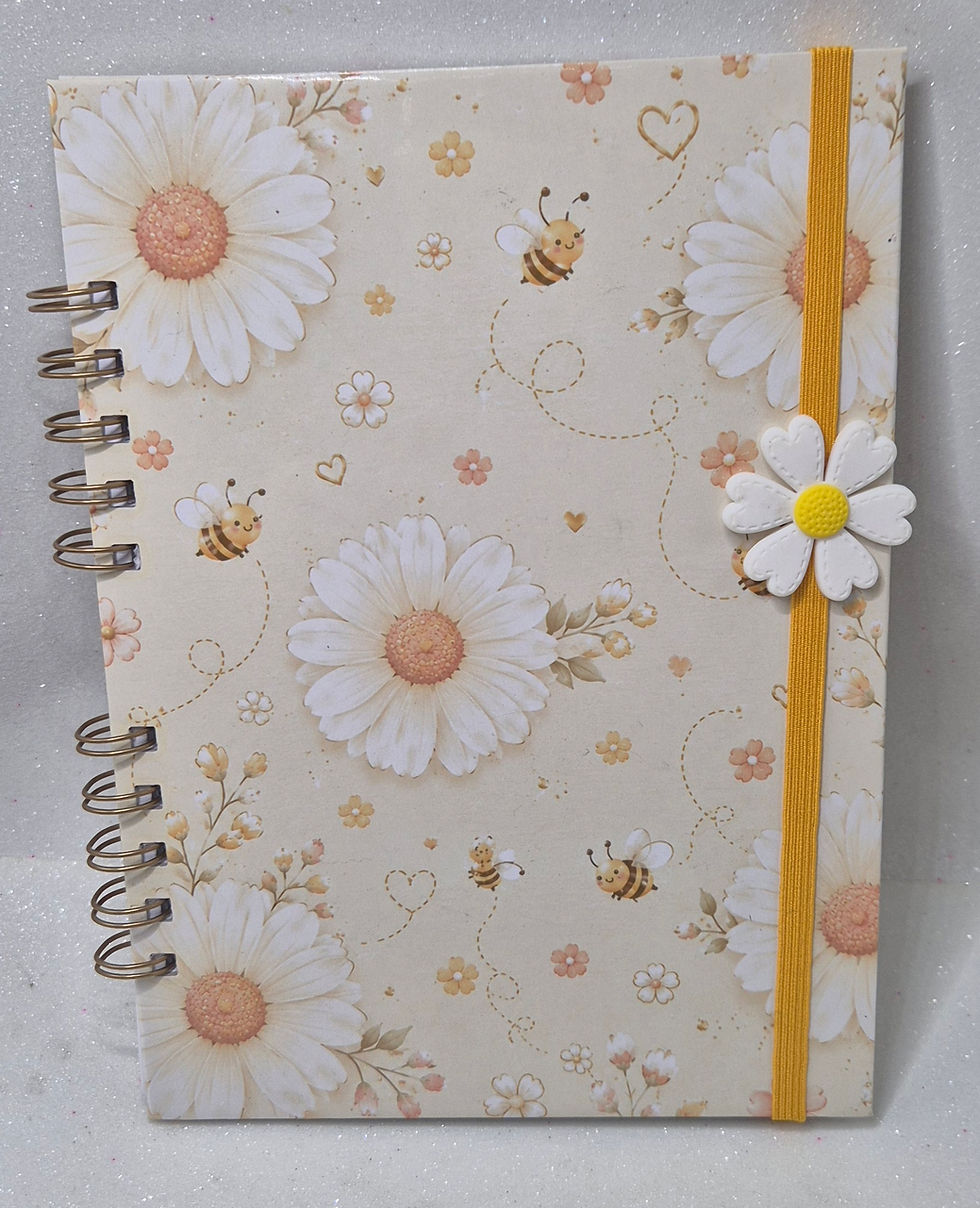 Miniatura: Kit Papelaria Abelinhas, Caderno A5, caderninho A6, marcador de páginas e caneta