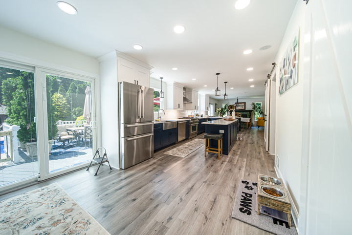 Home renovation specialists near me
