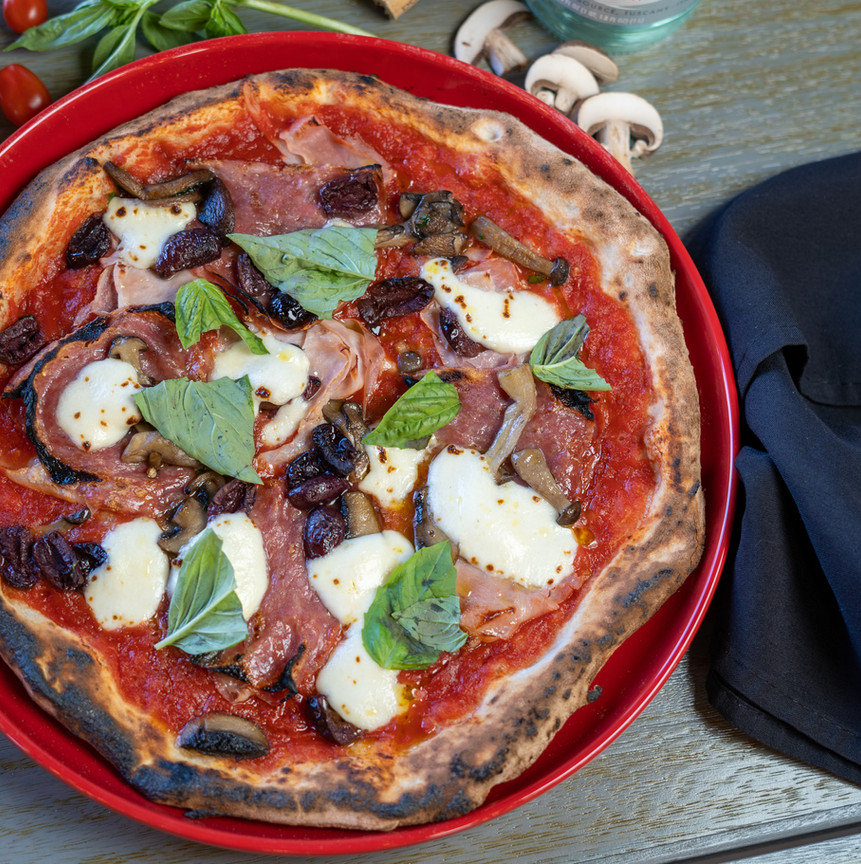 Pizza, Pasta, and More Check out Molto, The Best Italian Restaurant in