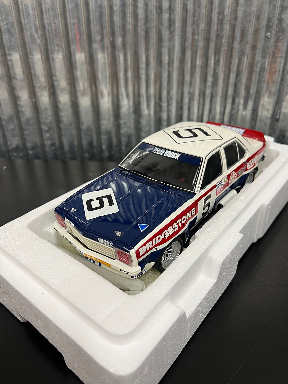 Thumbnail: 1:18 Classic 1976 Bathurst Peter Brock #5 3RD Place Holden Torana L34