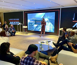 70488438_583620261007_554215253091129753