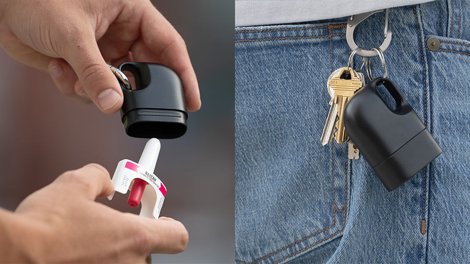 Naloxone carry case with naloxone nasal spray on keychain