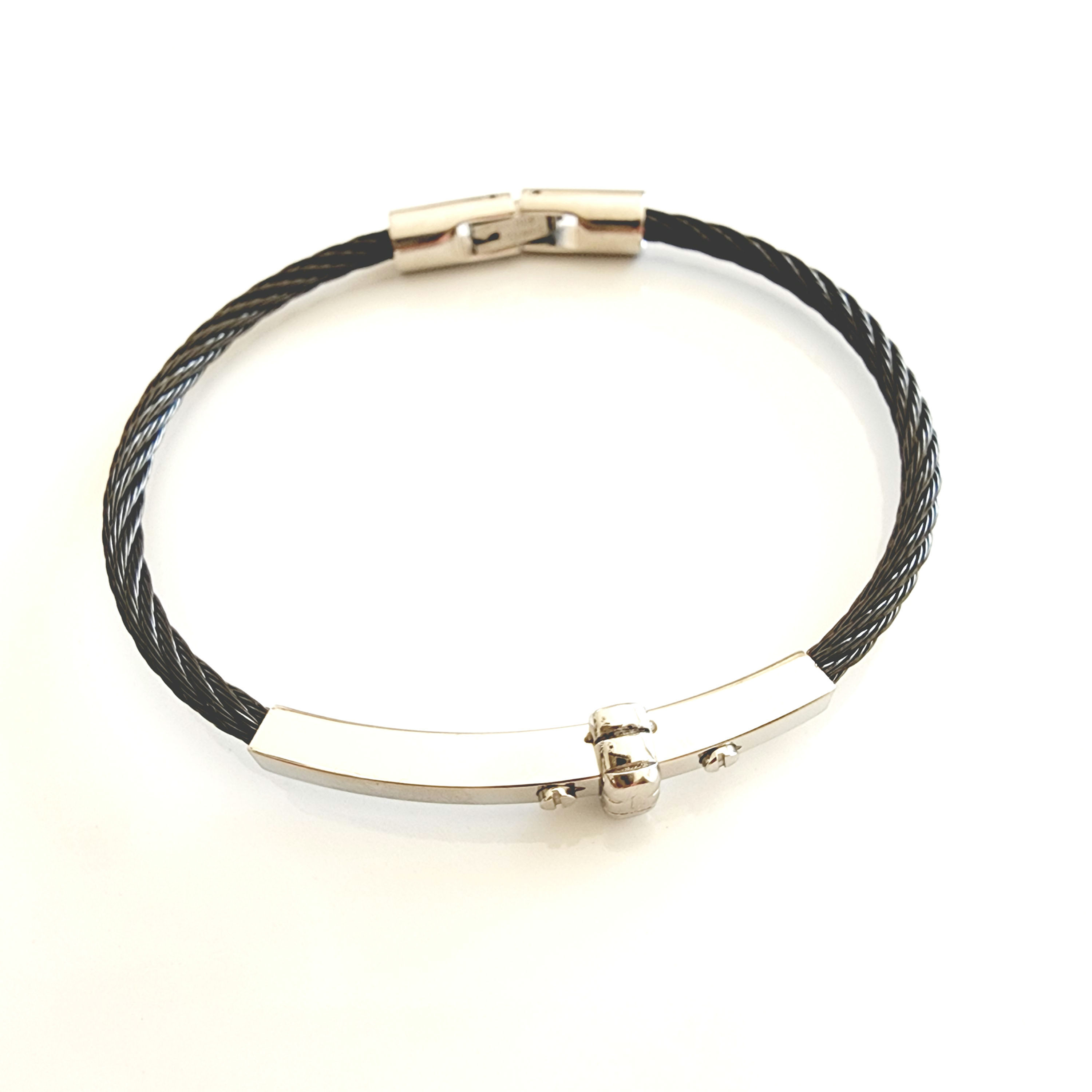 #60  Stainless steel bracelet fits size 7 to 10