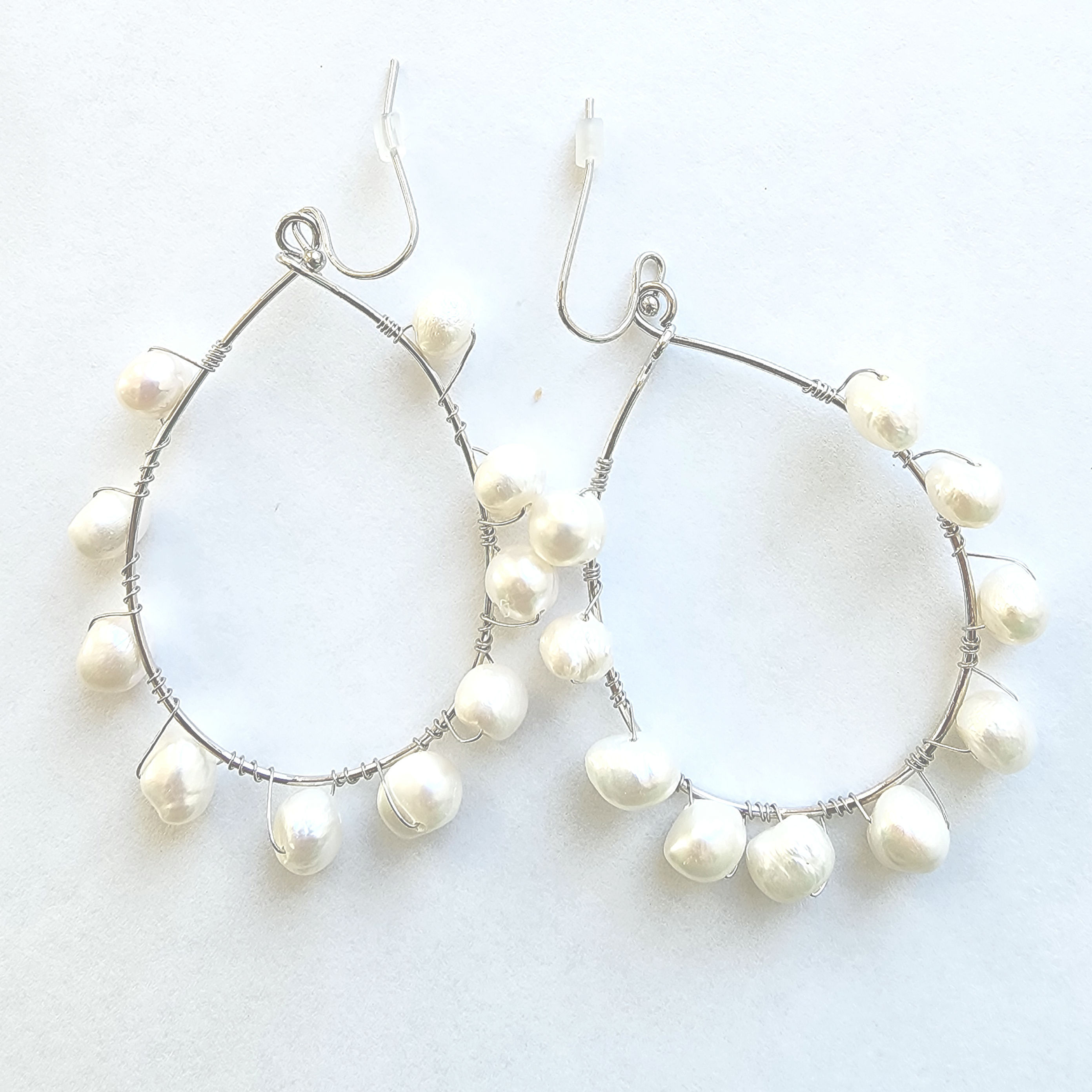 #53.    Freshwater Pearl wirewrapped 2# hoop