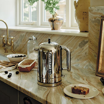 Der Classic Kettle von Dualit. Über Profino.