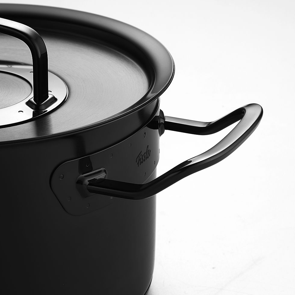 Weltweit ist die Original-Profi Collection® ShadowLine auf 2.000 Stück limitiert.