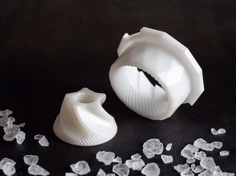 Salzkristalle mahlt das neue Zirlion Mahlwerk puderfein.