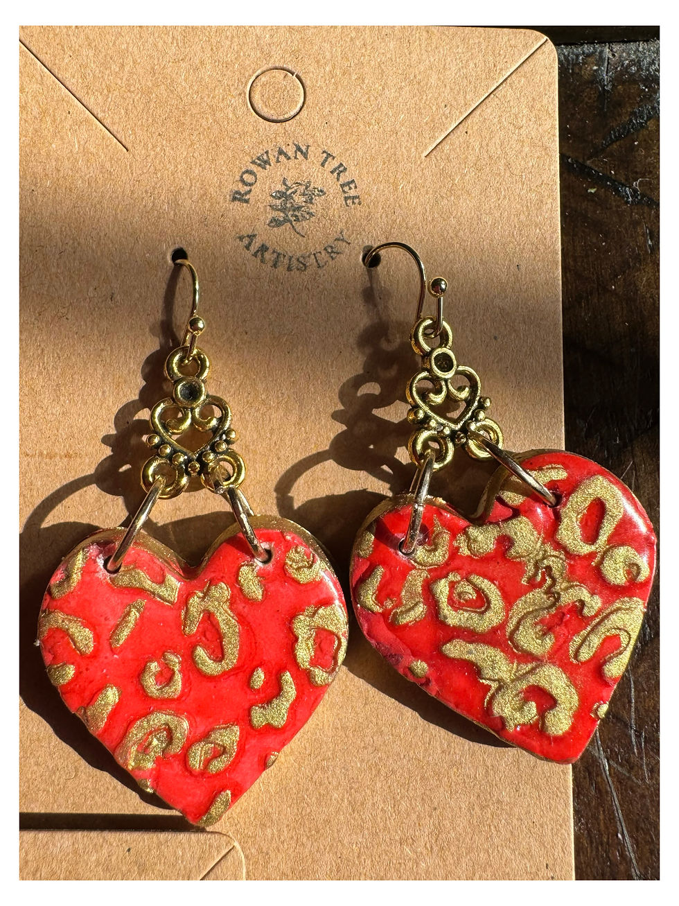 Thumbnail: Baroque Style Red and Gold Heart Earrings