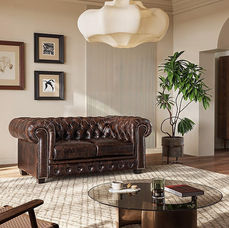 Canapé Chesterfield cuir pour salon luxe Côte d’Azur