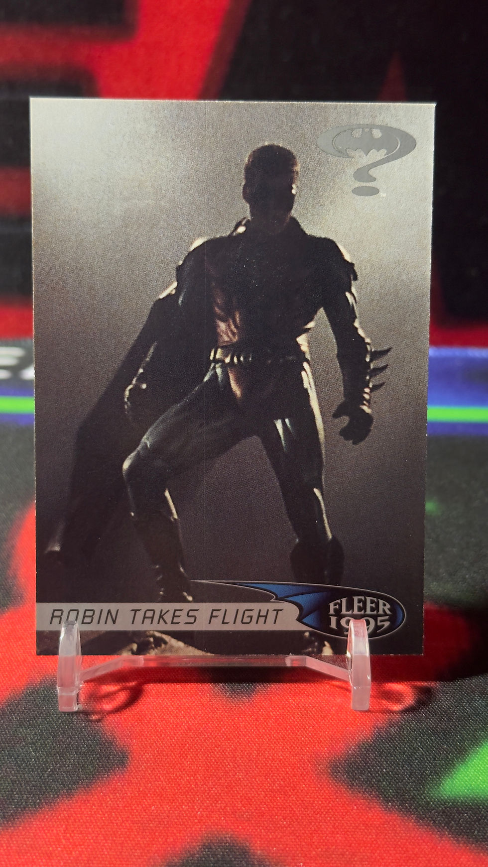 Miniatura: 1995 FLEER ULTRA BATMAN FOREVER - Robin takes flight#109