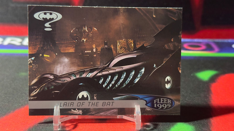 Miniatura: 1995 FLEER ULTRA BATMAN FOREVER - Lair of the bat#35