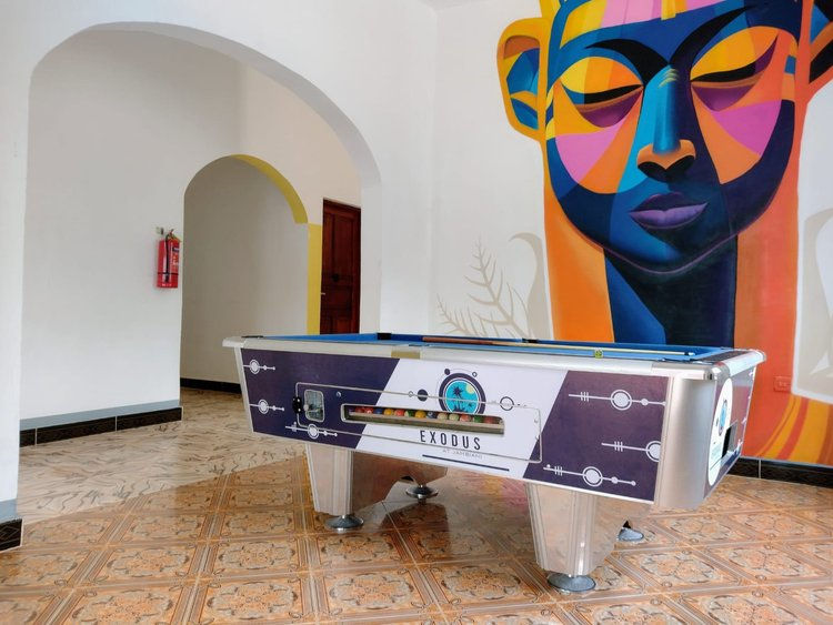 pool table room