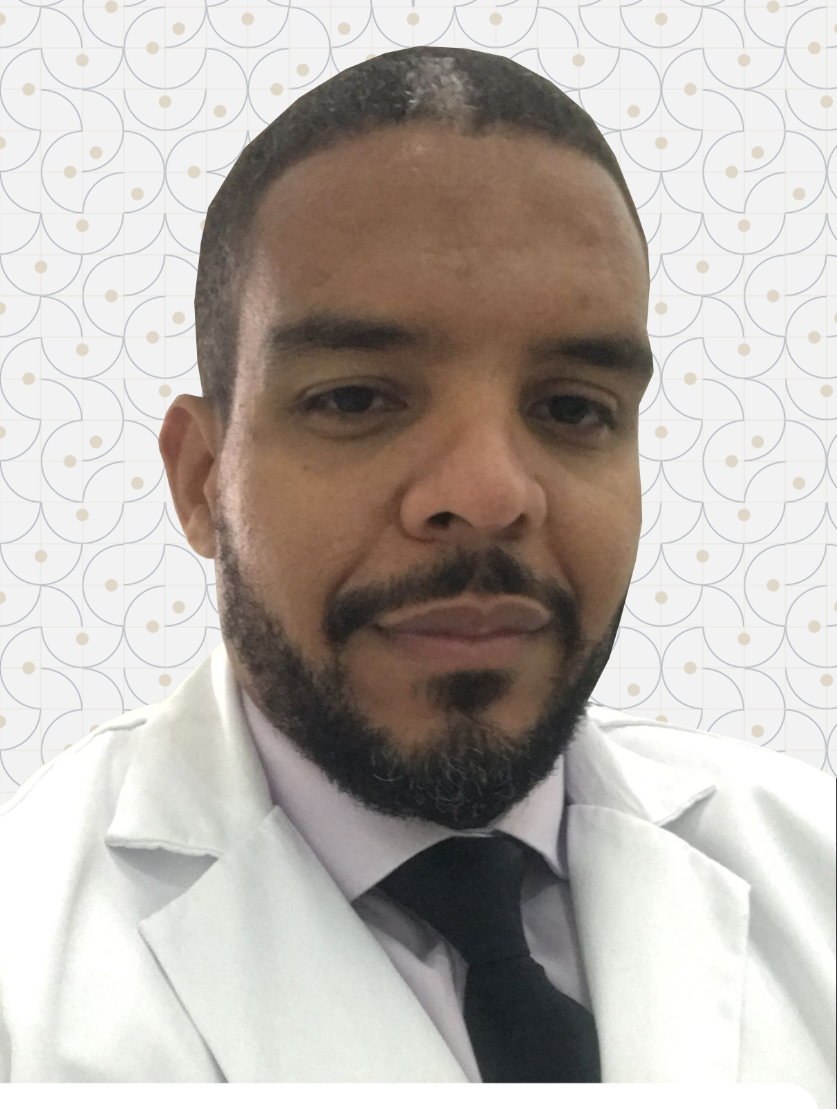 Retrato de Dr. Eduardo Nascimento, otorrinolaringologista da OtorrinoDF