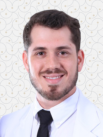 Retrato de Dr. Leonardo Silva Amaral, otorrinolaringologista da OtorrinoDF