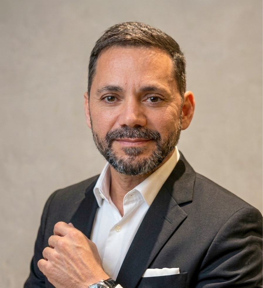 Retrato de Dr. Kleber Camelo Lobo, profissional da OtorrinoDF